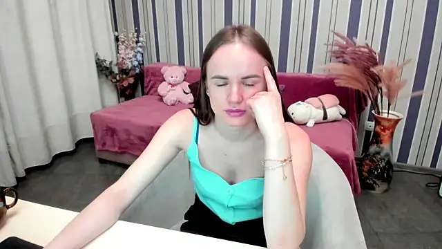 SusanSmit online show from 03-20-25, 02:40