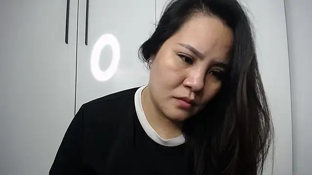 Squirt tsunami 268 online show from 03-05-25, 02:45