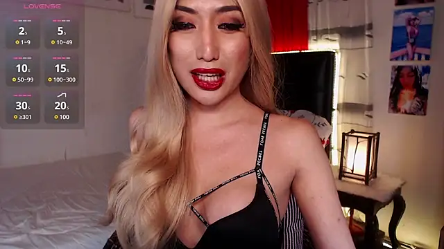 Snapshot of Alluring_Lordess chatting on 01-16-25, 04:28 Alluring Lordess online show from 01-16-25, 04:28