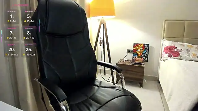 Snapshot of Colette__1977 chatting on 02-09-26, 04:49 Colette 1977 online show from 02-09-26, 04:49