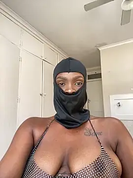 LuciousLips96 online show from 02-26-26, 09:30