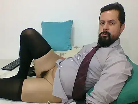 TRIISTAN KING10 online show from 02-10-25, 09:04