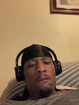 Tristris100 online show from 12-16-24, 06:53