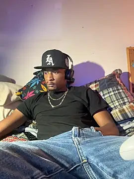 Tristris100 online show from 11-06-25, 02:01