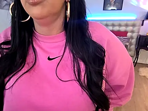 TiffanyRoxx online show from 11-27-25, 07:05