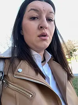 AlexandraGiogio online show from 03-09-25, 12:20