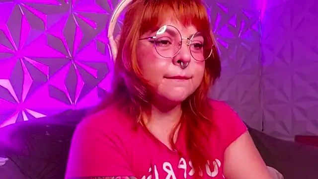 Snapshot of Satyn_doll chatting on 09-12-25, 11:15 Satyn doll online show from 09-12-25, 11:15