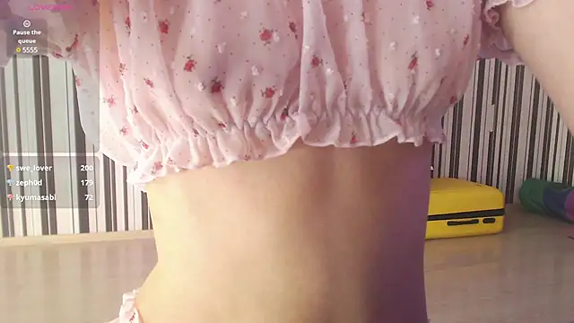  Hanna Moon  online show from 12-18-24, 10:30