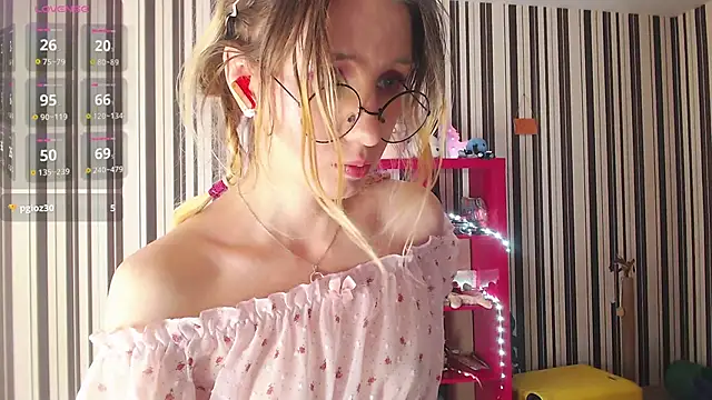  Hanna Moon  online show from 01-11-25, 09:15