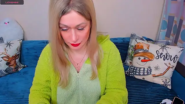 EllenMoore online show from 03-03-26, 03:12