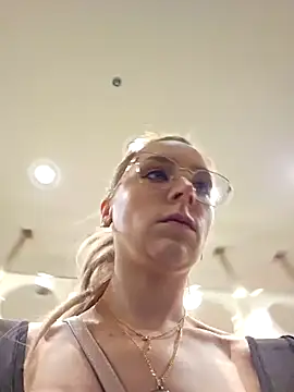 LilyOrion online show from 12-03-24, 08:50