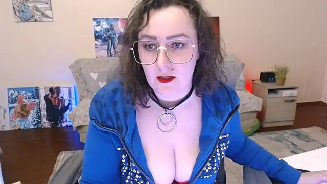 Snapshot of Pepper_corn chatting on 12-16-24, 01:11 Pepper corn online show from 12-16-24, 01:11