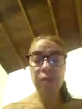 Snapshot of mari657 chatting on 01-13-25, 01:45 mari657 online show from 01-13-25, 01:45