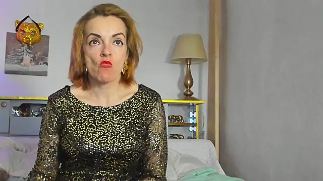 Snapshot of KateConner chatting on 03-11-25, 01:48 KateConner online show from 03-11-25, 01:48