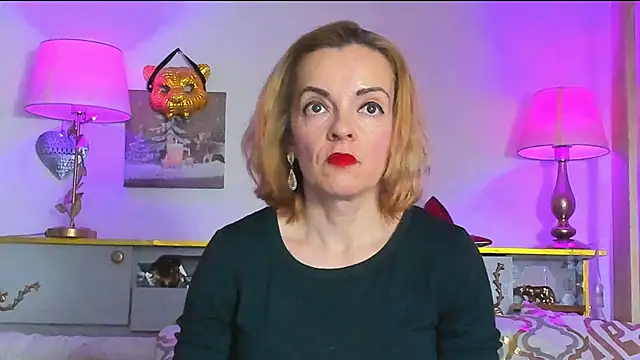 Snapshot of KateConner chatting on 03-22-25, 09:21 KateConner online show from 03-22-25, 09:21