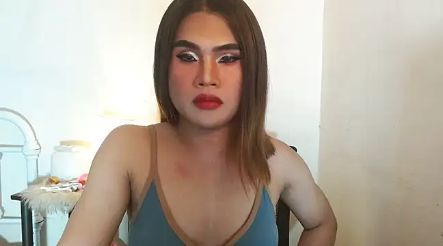 Snapshot of JustineBIGCUM chatting on 12-06-24, 05:42 JustineBIGCUM online show from 12-06-24, 05:42