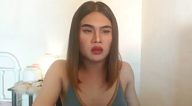 Snapshot of JustineBIGCUM chatting on 01-03-25, 05:28 JustineBIGCUM online show from 01-03-25, 05:28