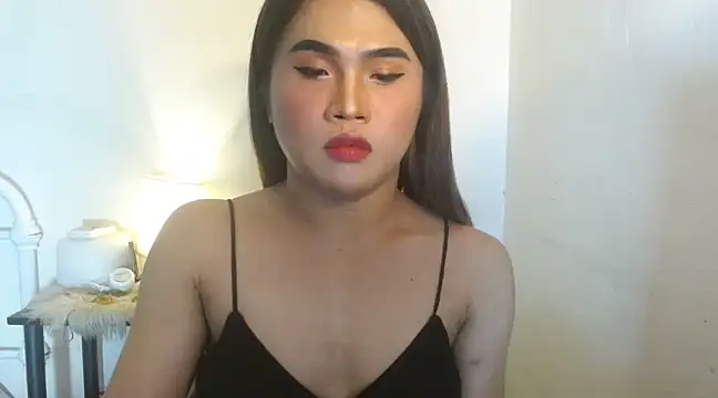 Snapshot of JustineBIGCUM chatting on 01-07-25, 08:03 JustineBIGCUM online show from 01-07-25, 08:03