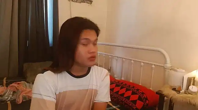 Snapshot of JustineBIGCUM chatting on 01-18-25, 04:15 JustineBIGCUM online show from 01-18-25, 04:15