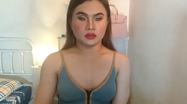 Snapshot of JustineBIGCUM chatting on 02-17-25, 10:40 JustineBIGCUM online show from 02-17-25, 10:40