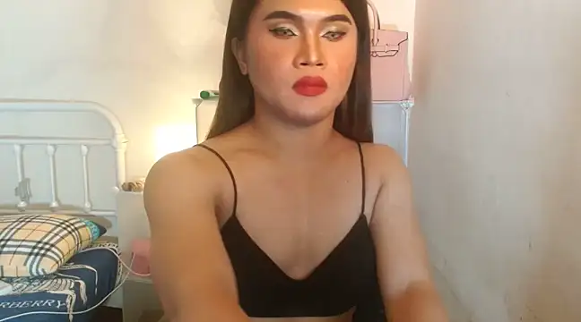 Snapshot of JustineBIGCUM chatting on 02-19-25, 06:44 JustineBIGCUM online show from 02-19-25, 06:44