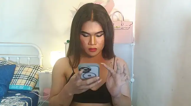 Snapshot of JustineBIGCUM chatting on 02-20-25, 10:59 JustineBIGCUM online show from 02-20-25, 10:59