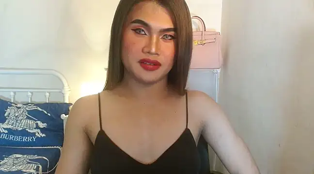 Snapshot of JustineBIGCUM chatting on 02-22-25, 11:13 JustineBIGCUM online show from 02-22-25, 11:13