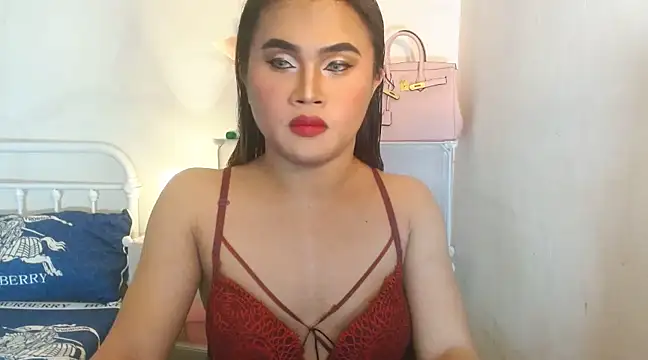 Snapshot of JustineBIGCUM chatting on 02-25-25, 10:37 JustineBIGCUM online show from 02-25-25, 10:37