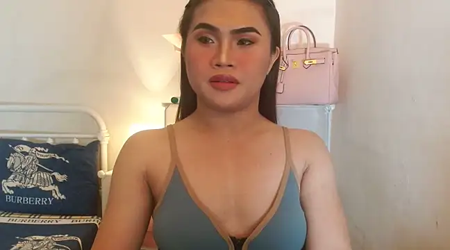 Snapshot of JustineBIGCUM chatting on 03-16-25, 08:43 JustineBIGCUM online show from 03-16-25, 08:43