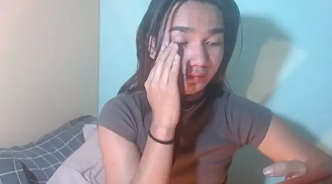 Snapshot of CasandraDiaz chatting on 03-08-25, 12:22 CasandraDiaz online show from 03-08-25, 12:22