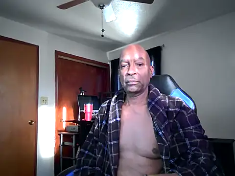 Snapshot of longdick4you8686 chatting on 02-25-25, 01:28 longdick4you8686 online show from 02-25-25, 01:28