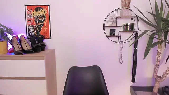 1Sandy online show from 12-17-24, 06:42