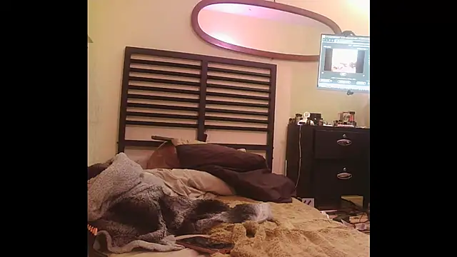 Mikela Alexa online show from 03-05-25, 10:43