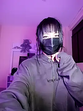 Snapshot of Latin_summer chatting on 12-07-24, 05:48 Latin summer online show from 12-07-24, 05:48