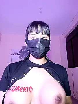 Snapshot of Latin_summer chatting on 02-02-25, 04:15 Latin summer online show from 02-02-25, 04:15