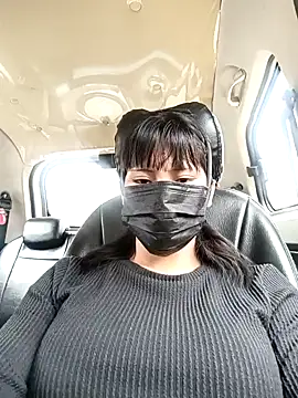 Snapshot of Latin_summer chatting on 02-06-25, 06:46 Latin summer online show from 02-06-25, 06:46