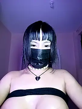 Snapshot of Latin_summer chatting on 03-12-25, 04:41 Latin summer online show from 03-12-25, 04:41