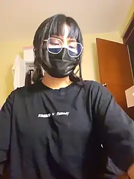 Snapshot of Latin_summer chatting on 10-15-25, 01:50 Latin summer online show from 10-15-25, 01:50