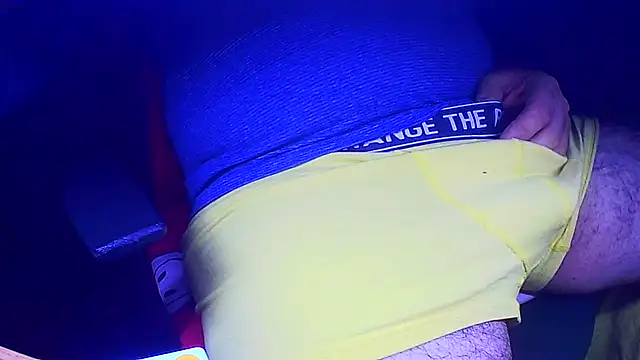 Snapshot of jackhalooween chatting on 12-12-24, 10:24 jackhalooween online show from 12-12-24, 10:24