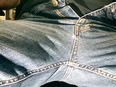 Snapshot of jackhalooween chatting on 09-26-25, 05:39 jackhalooween online show from 09-26-25, 05:39