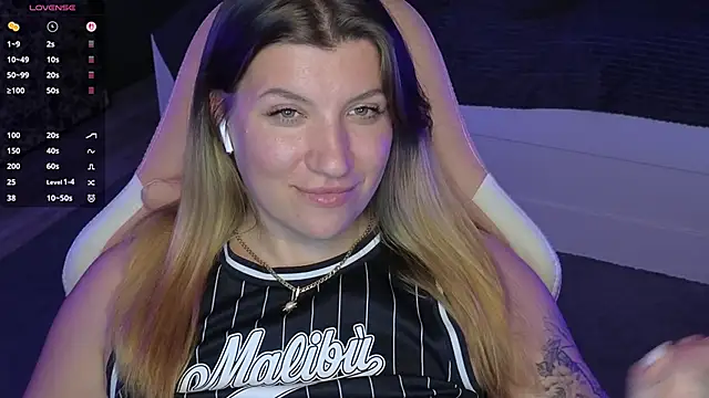 Fairy  Sofia online show from 02-18-25, 02:38