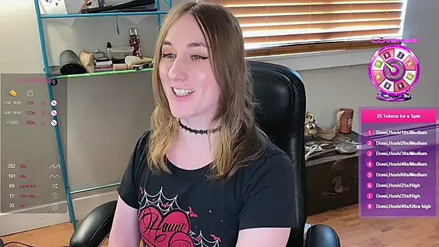 luluvaladon online show from 03-02-25, 10:59