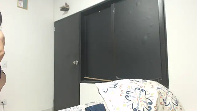 camilahot23 online show from 02-20-26, 12:18