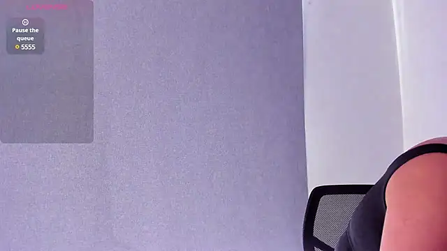 Snapshot of MarcellaGriffin chatting on 02-06-25, 02:58 MarcellaGriffin online show from 02-06-25, 02:58