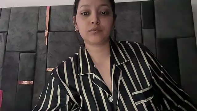 Snapshot of MarcellaGriffin chatting on 03-19-25, 09:48 MarcellaGriffin online show from 03-19-25, 09:48