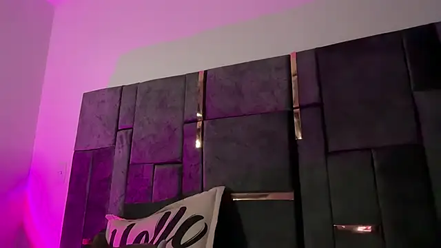 Snapshot of MarcellaGriffin chatting on 03-21-25, 11:23 MarcellaGriffin online show from 03-21-25, 11:23