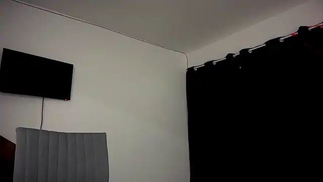 Snapshot of MarcellaGriffin chatting on 11-06-25, 12:00 MarcellaGriffin online show from 11-06-25, 12:00