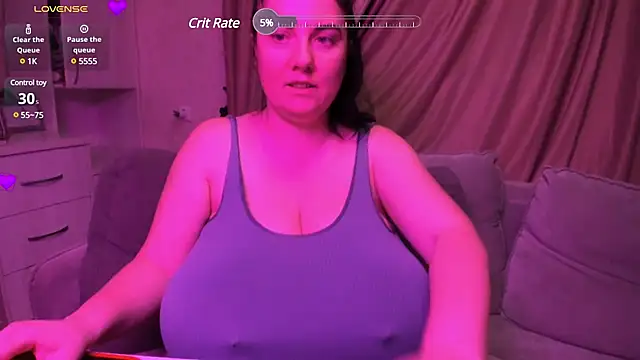 Snapshot of alisiaparril chatting on 03-16-25, 05:17 alisiaparril online show from 03-16-25, 05:17