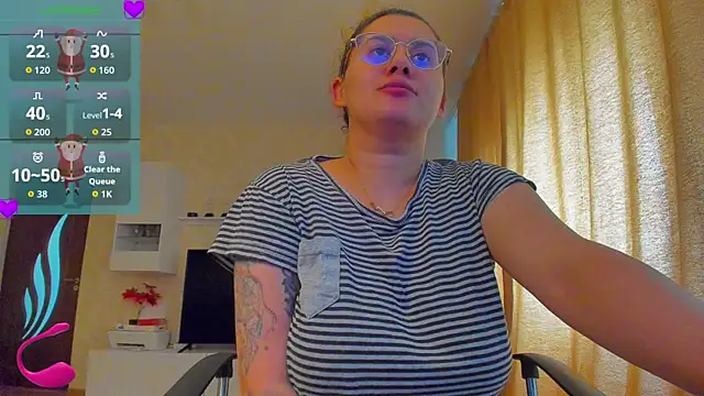 hot evil queen online show from 12-16-25, 11:15