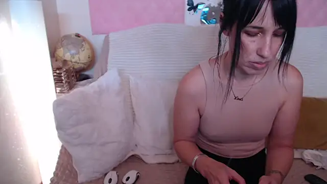 -carla- online show from 10-08-25, 02:25